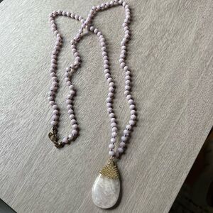 Pendant necklace